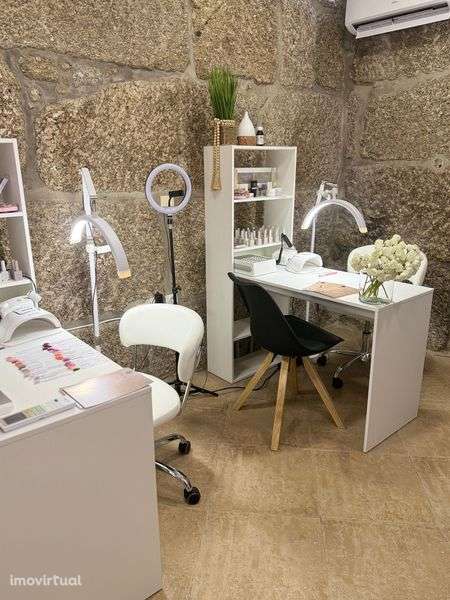 Barbearia, Café Salão de Beleza Pronto a Funcionar Totalmente Equipado - Grande imagem: 3/8