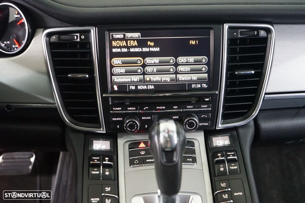 Porsche Panamera Platinum Edition - 35