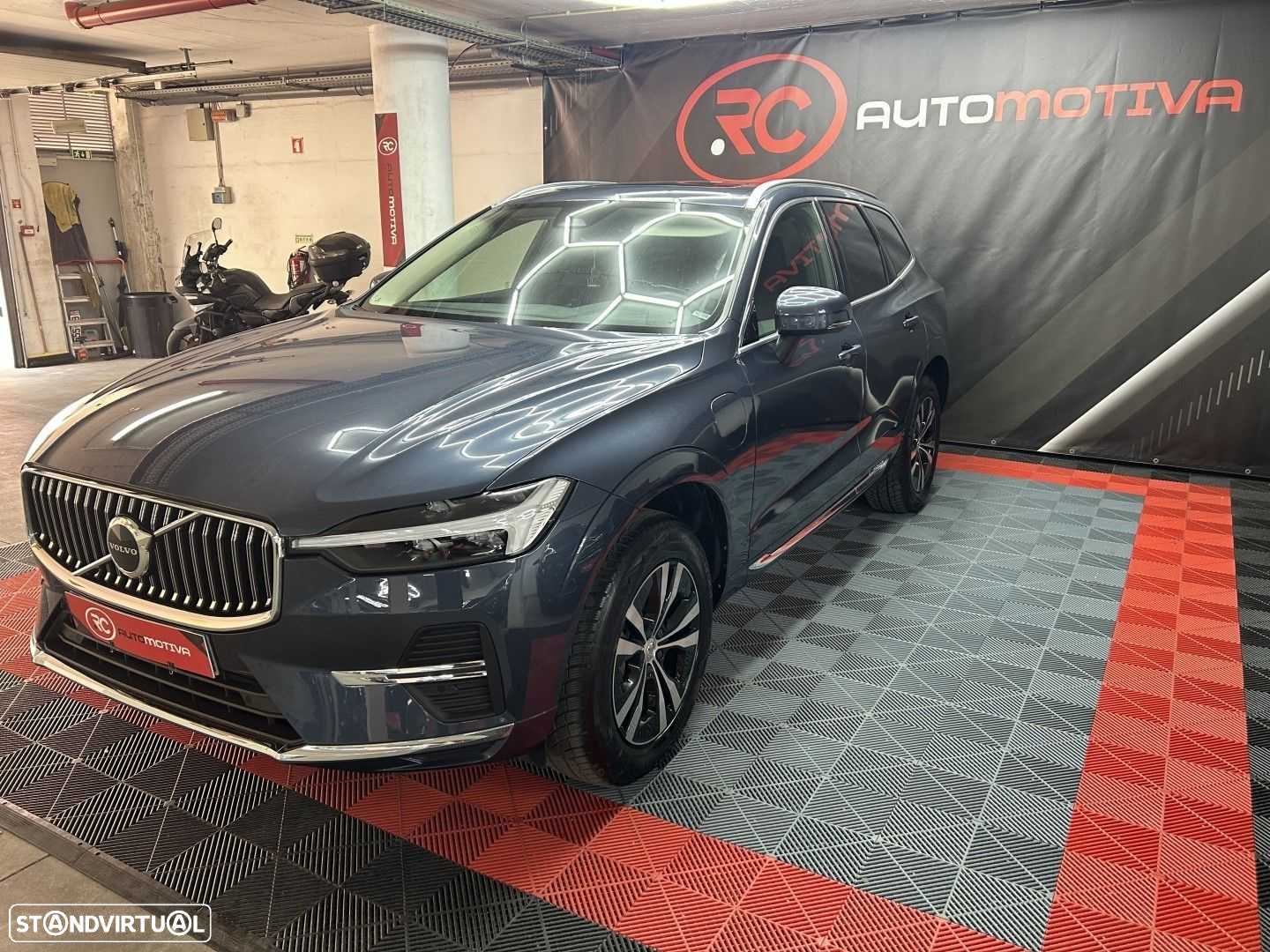 Volvo XC 60 2.0 T6 PHEV Inscription Expression AWD - 3
