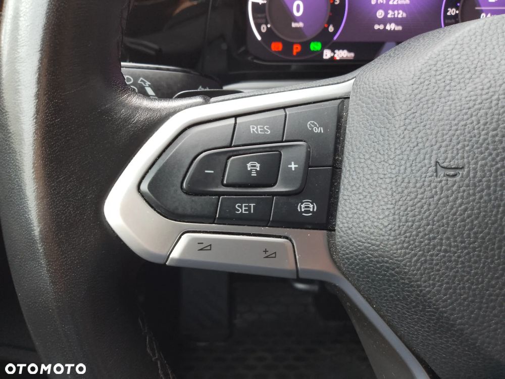 Volkswagen Golf 2.0 TDI SCR DSG Life - 20