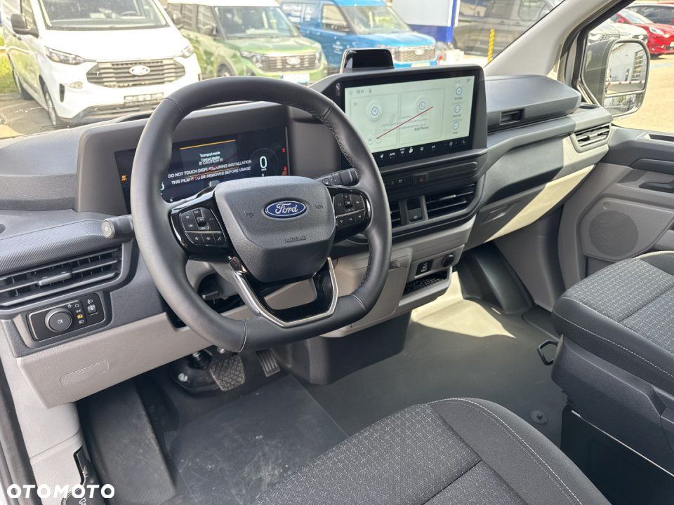 Ford Transit Custom - 10