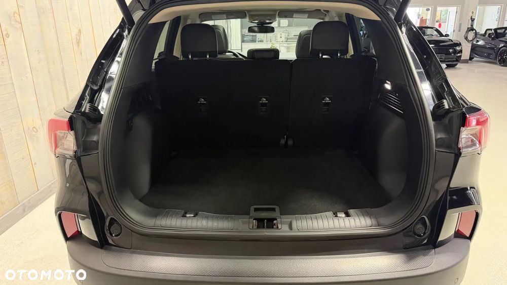 Ford Escape 2.0 EcoBoost AWD Titanium - 19
