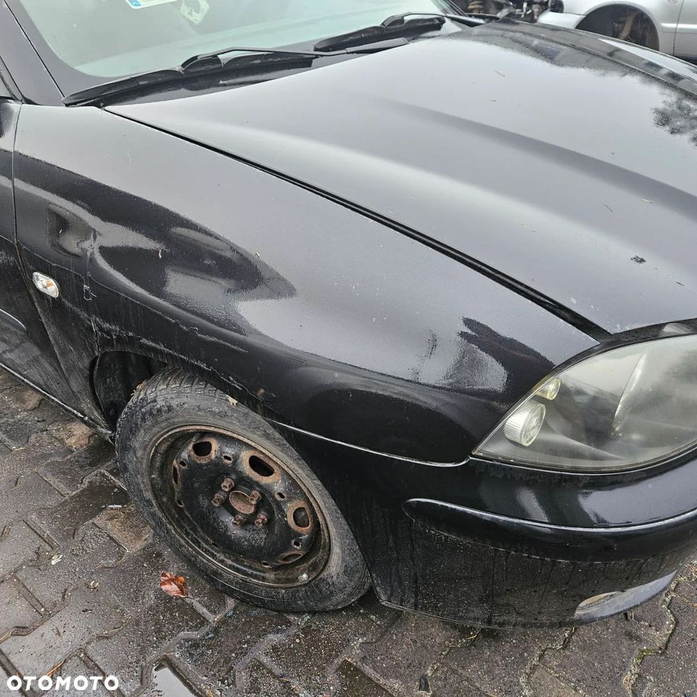 błotnik przedni / przód lewy prawy / Seat Ibiza III - 1