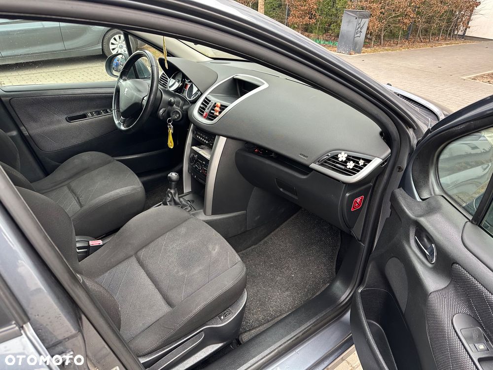 Peugeot 207 120 Premium - 12