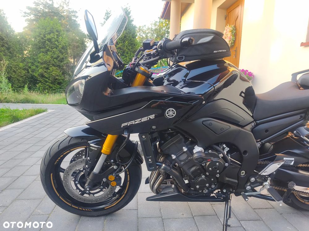 Yamaha FZ8 - 21