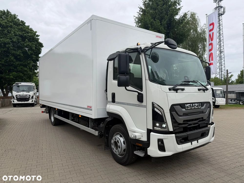 Isuzu F14 - 4