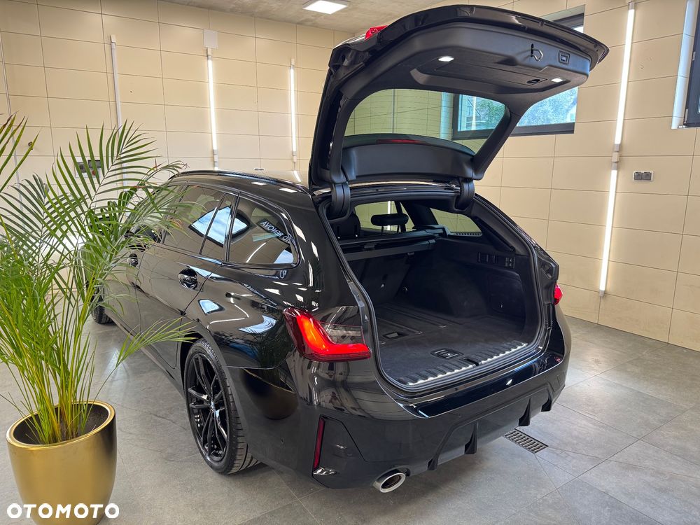 BMW Seria 3 320d xDrive M Sport sport - 21