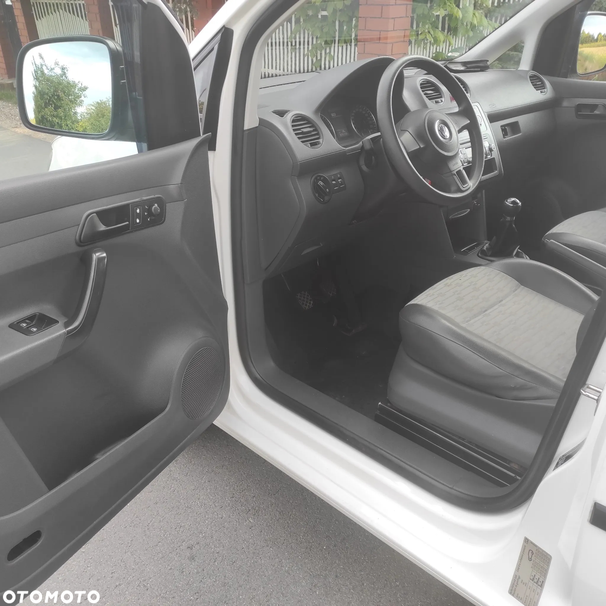 Volkswagen Caddy - 22