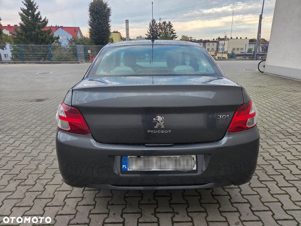 Peugeot 301 - 6