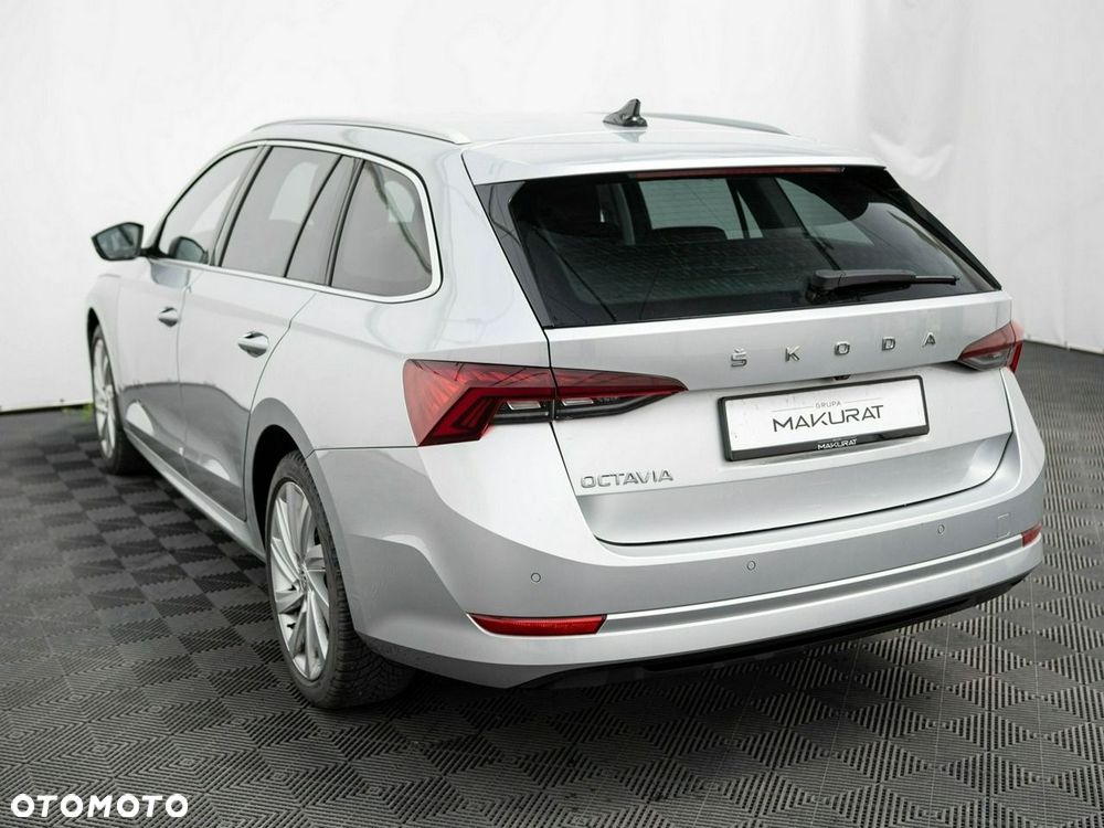 Skoda Octavia 2023 photo 4