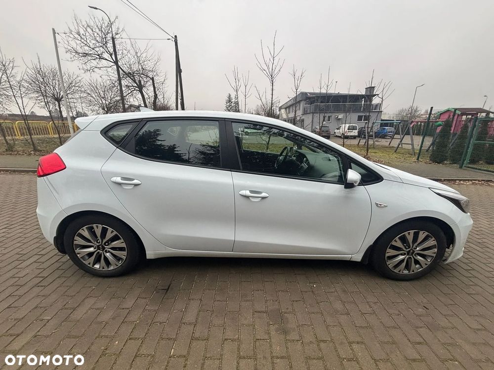 Kia Ceed 1.6 CRDi M - 4