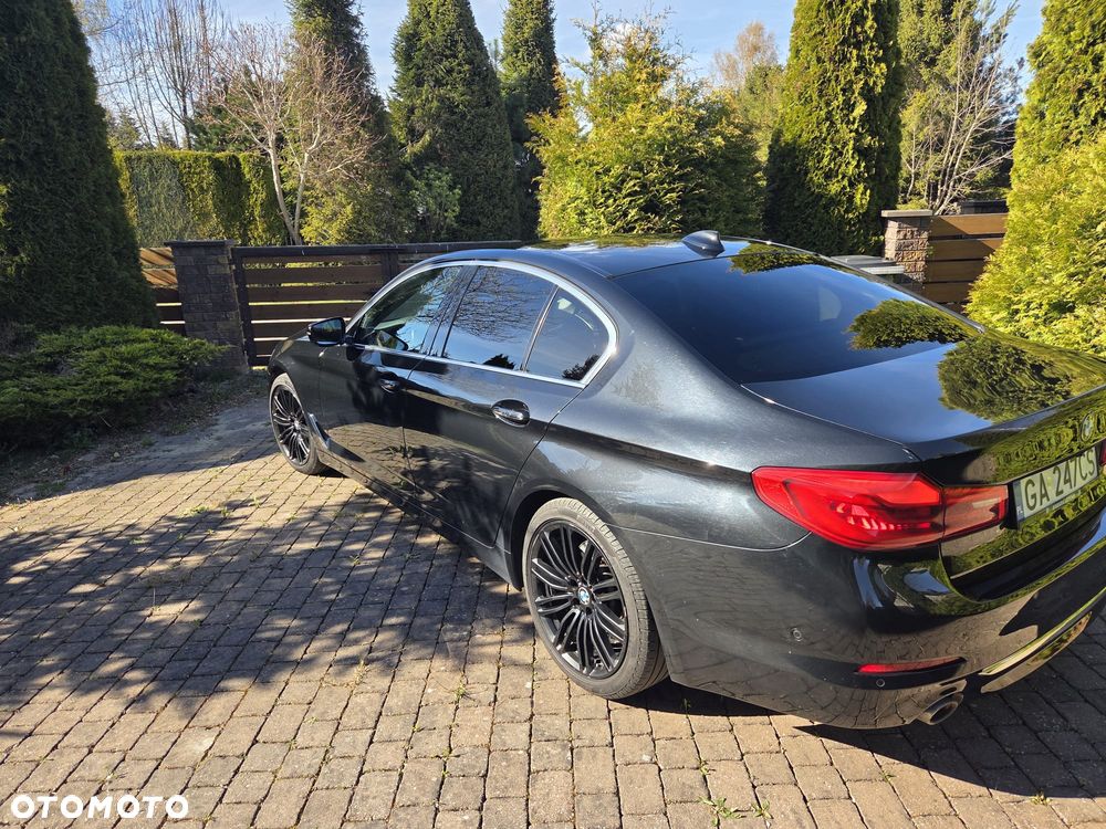 BMW Seria 5 530d Luxury Line - 7