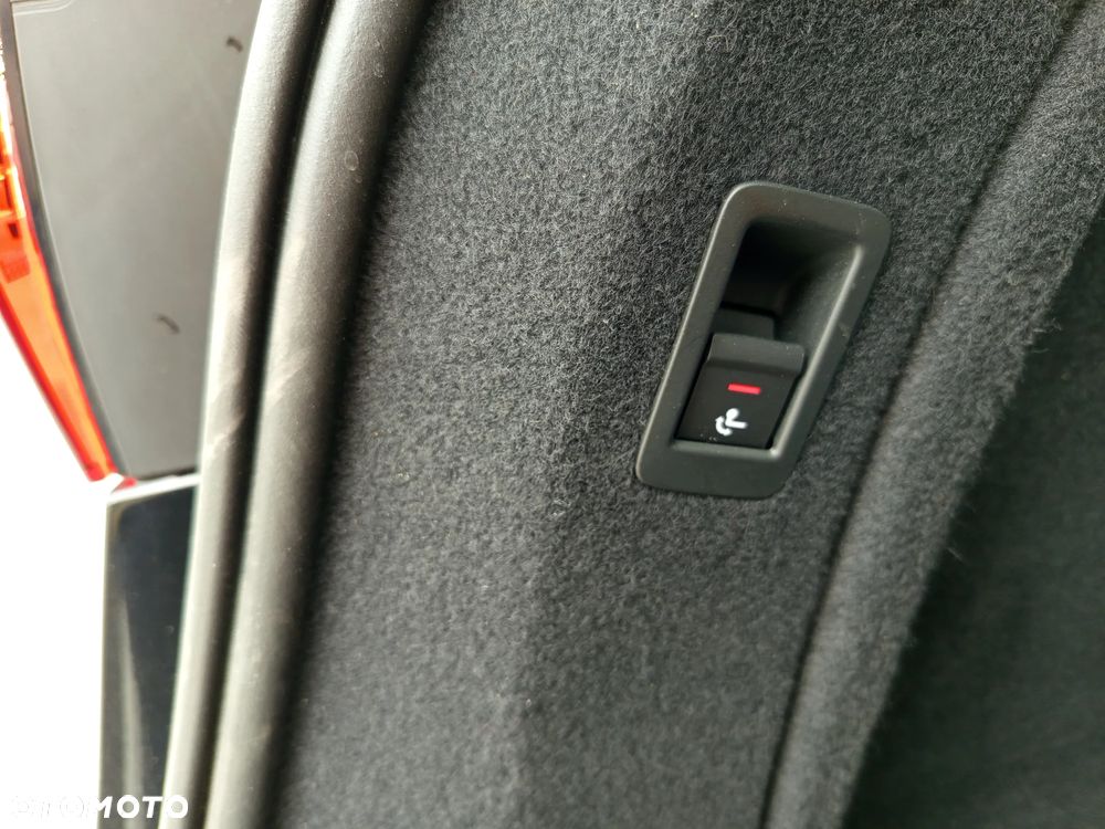 Audi A4 Avant 35 TDI S tronic - 9