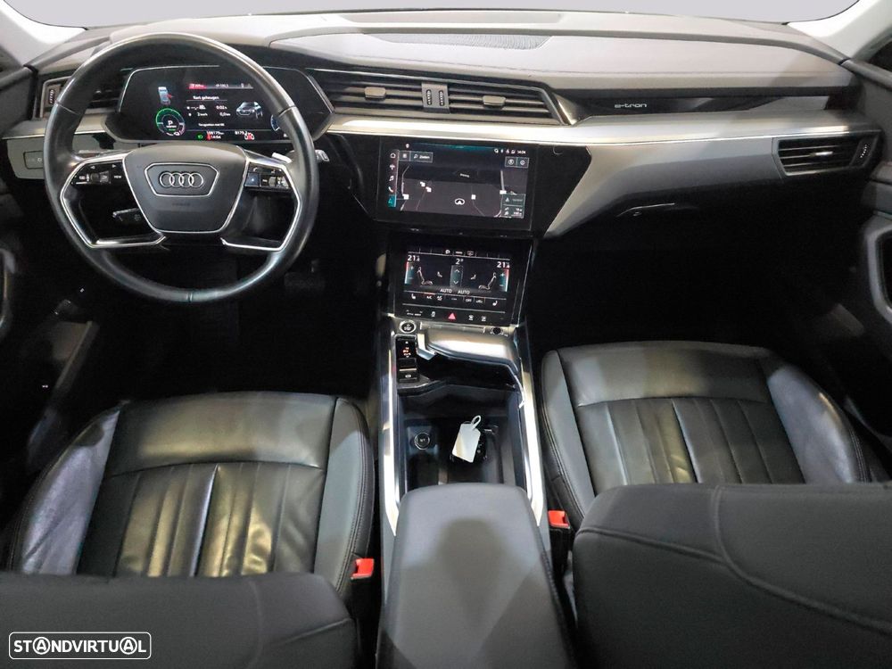 Audi e-tron - 6