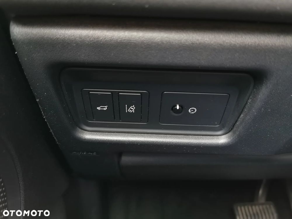 Land Rover Discovery Sport ver-2-0-td4-hse-luxury - 19