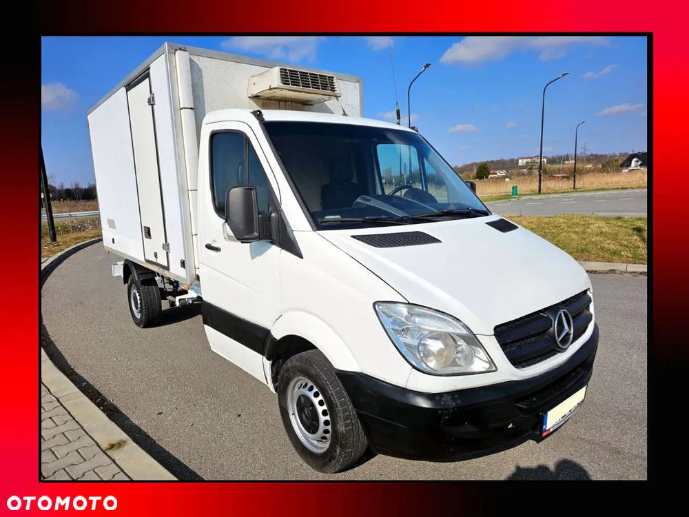 Mercedes-Benz Sprinter - 1