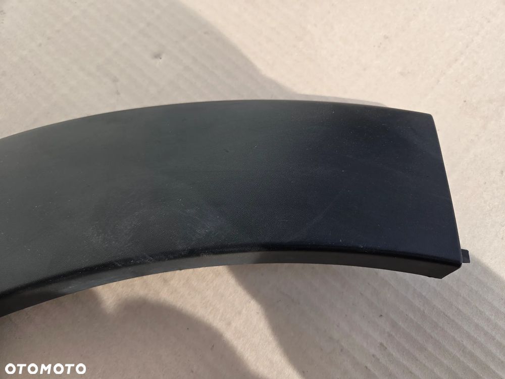 Listwa nakładka na błotnik lewy tylny Citroen C3 III  9812088880 - 8