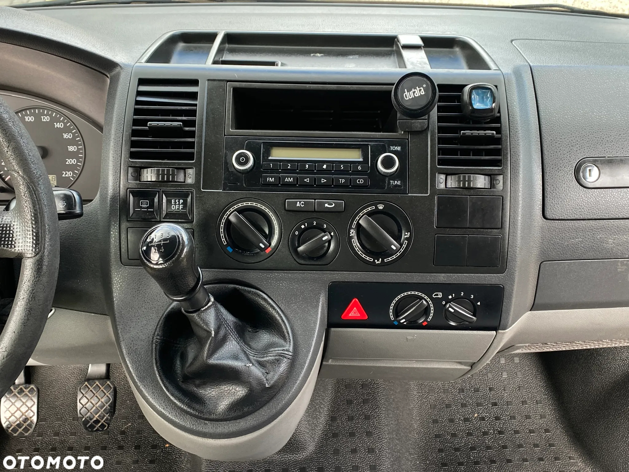 Volkswagen Transporter Caravelle Kurz (7.Si.) - 24