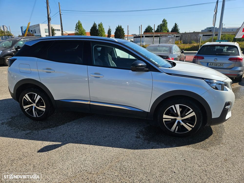 Peugeot 3008 BlueHDi 130 Stop & Start EAT8 Allure Pack - 4