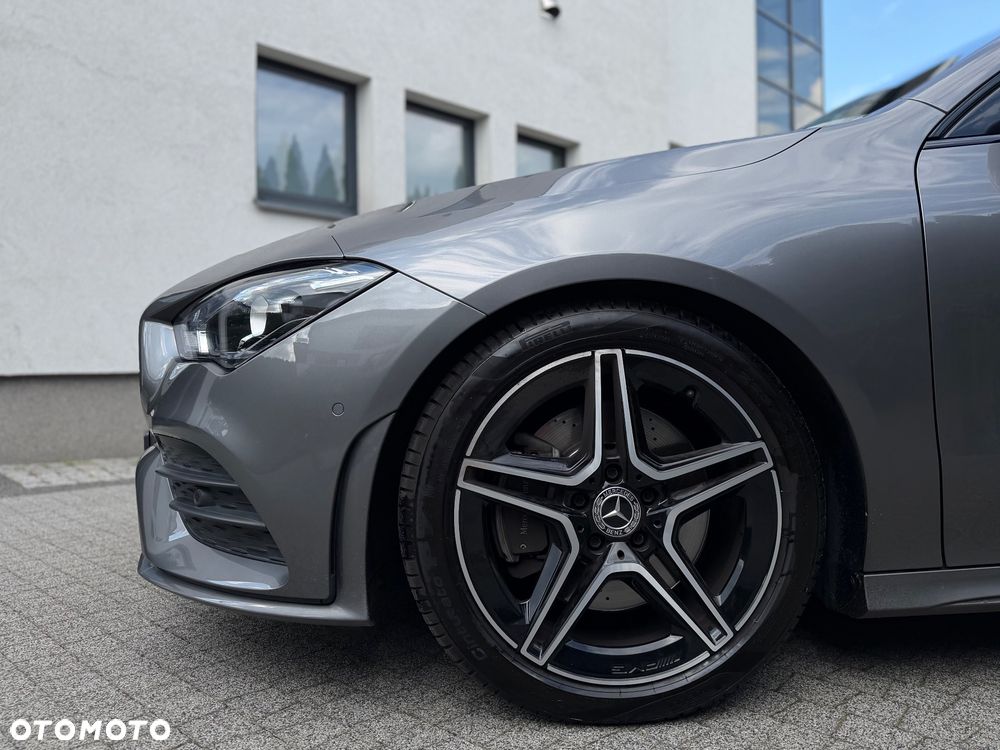 Mercedes-Benz CLA 200 AMG Line 7G-DCT - 7