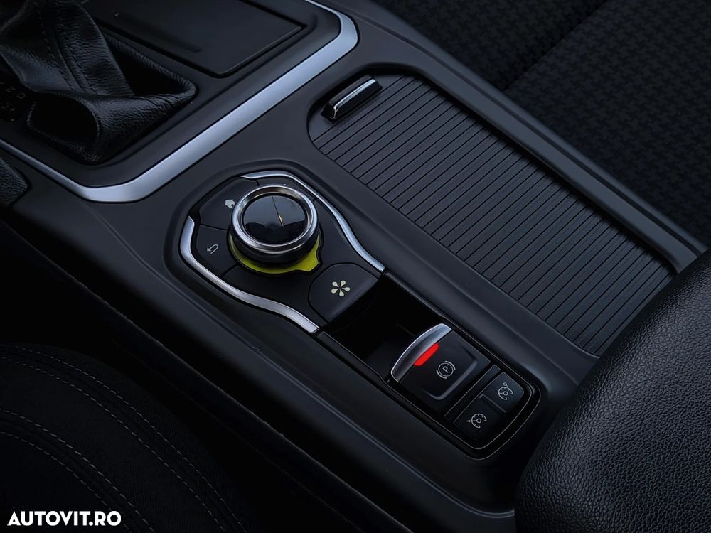 Renault Talisman ENERGY TCe 150 EDC LIMITED - 36