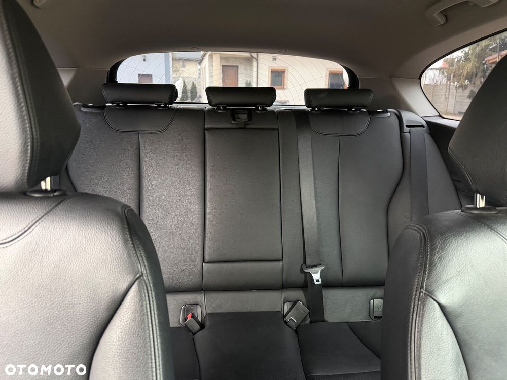 BMW Seria 1 - 35