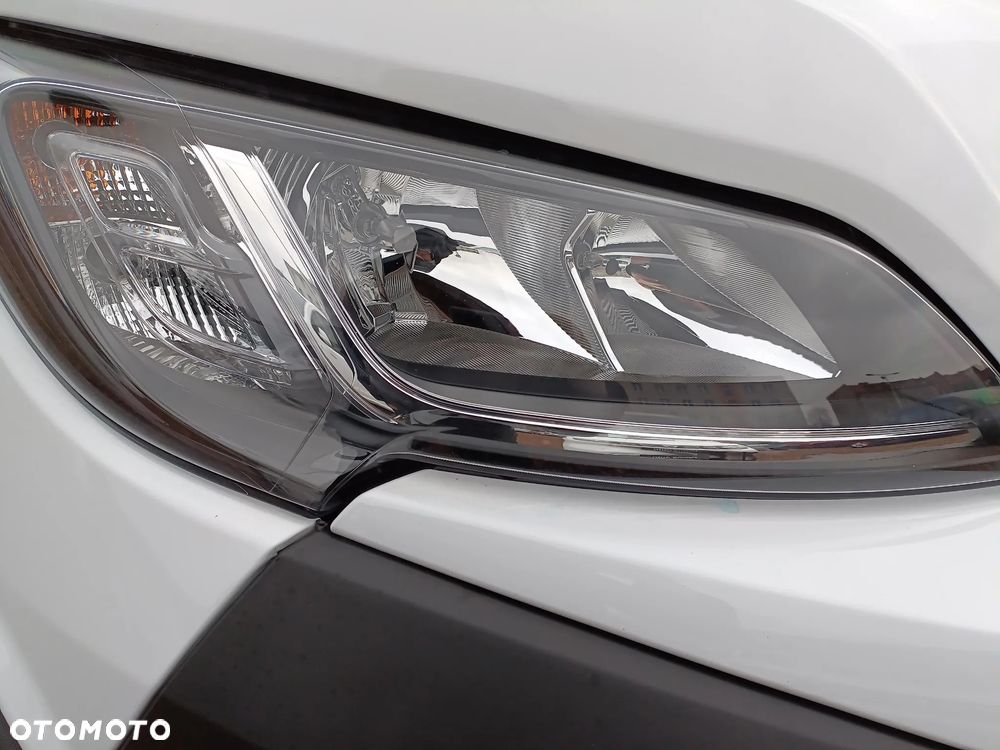Toyota Proace Max - 17
