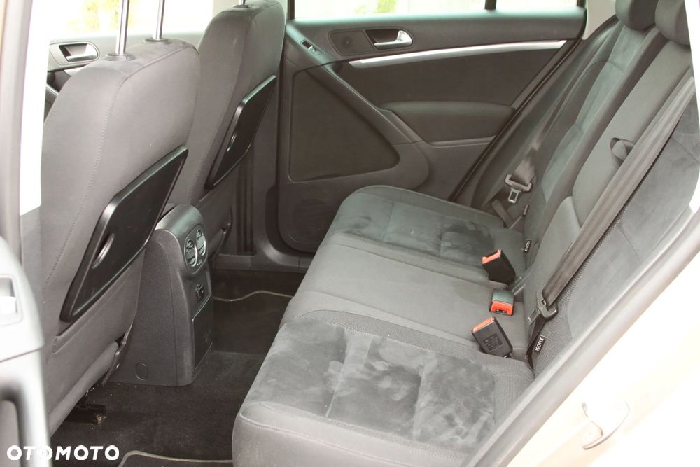 Volkswagen Tiguan 2.0 TDI DPF BlueMotion Technology Cup Sport & Style - 16