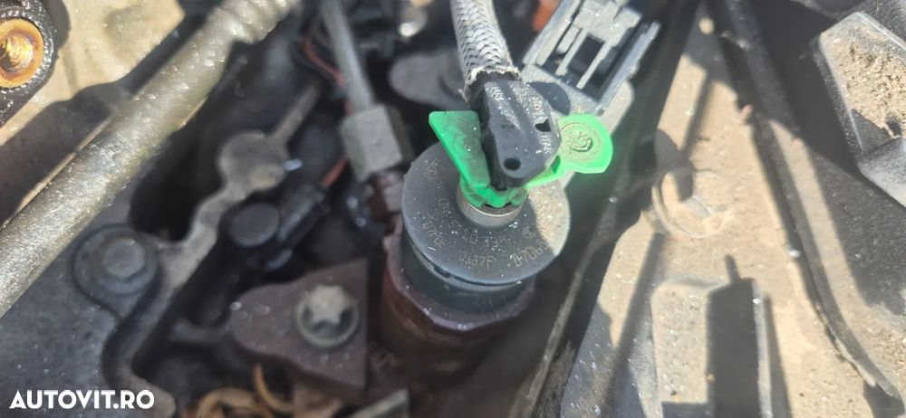 Set 4 injectoare Ford Fiesta 2011 1.4 TDCi diesel E5 Euro 5 injectie BOSCH - 1