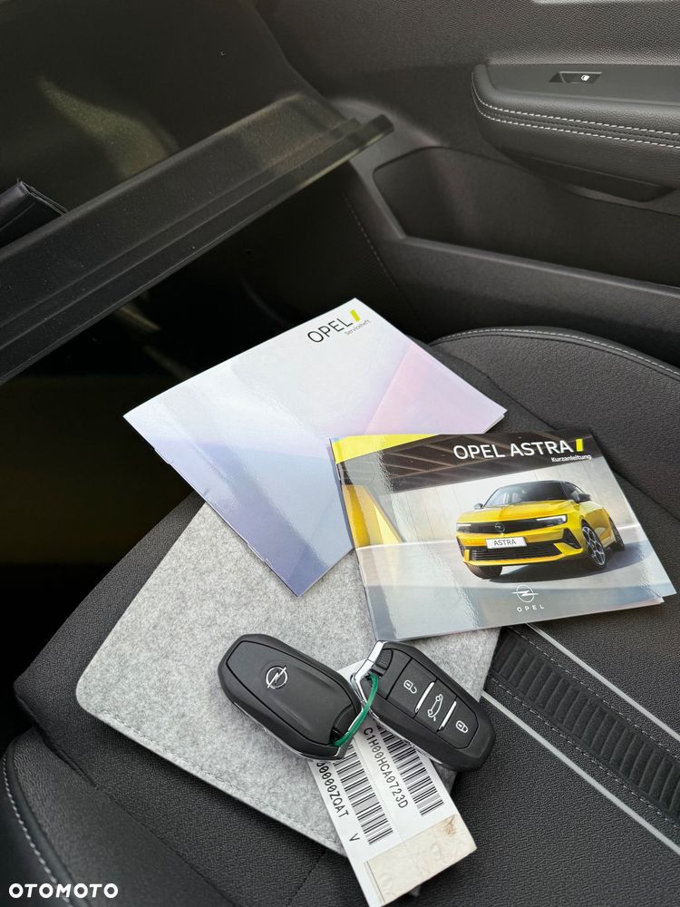 Opel Astra GS - 28