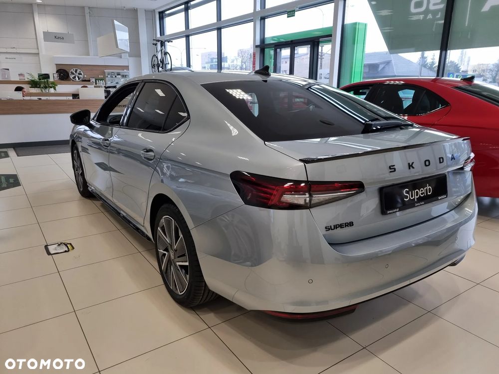 Skoda Superb 2.0 TSI Sportline DSG - 14