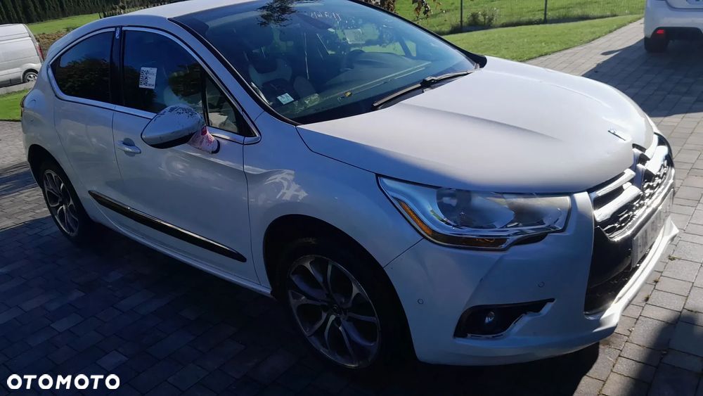 Citroën DS4 HDi 165 Pure Pearl - 3