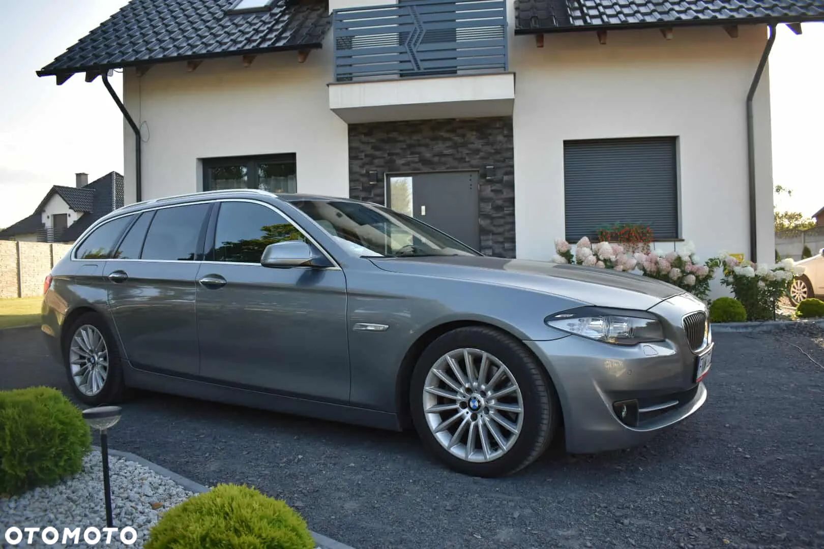 BMW Seria 5 520d Touring - 1