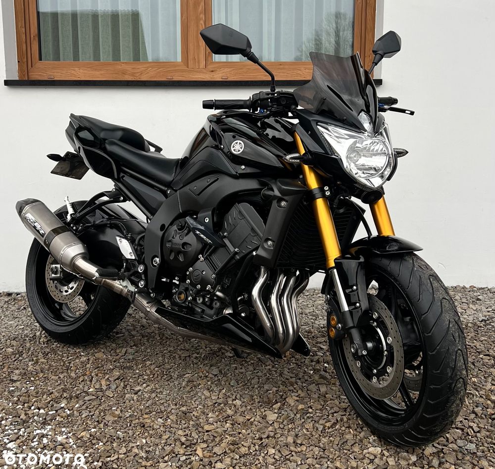 Yamaha FZ8 - 1