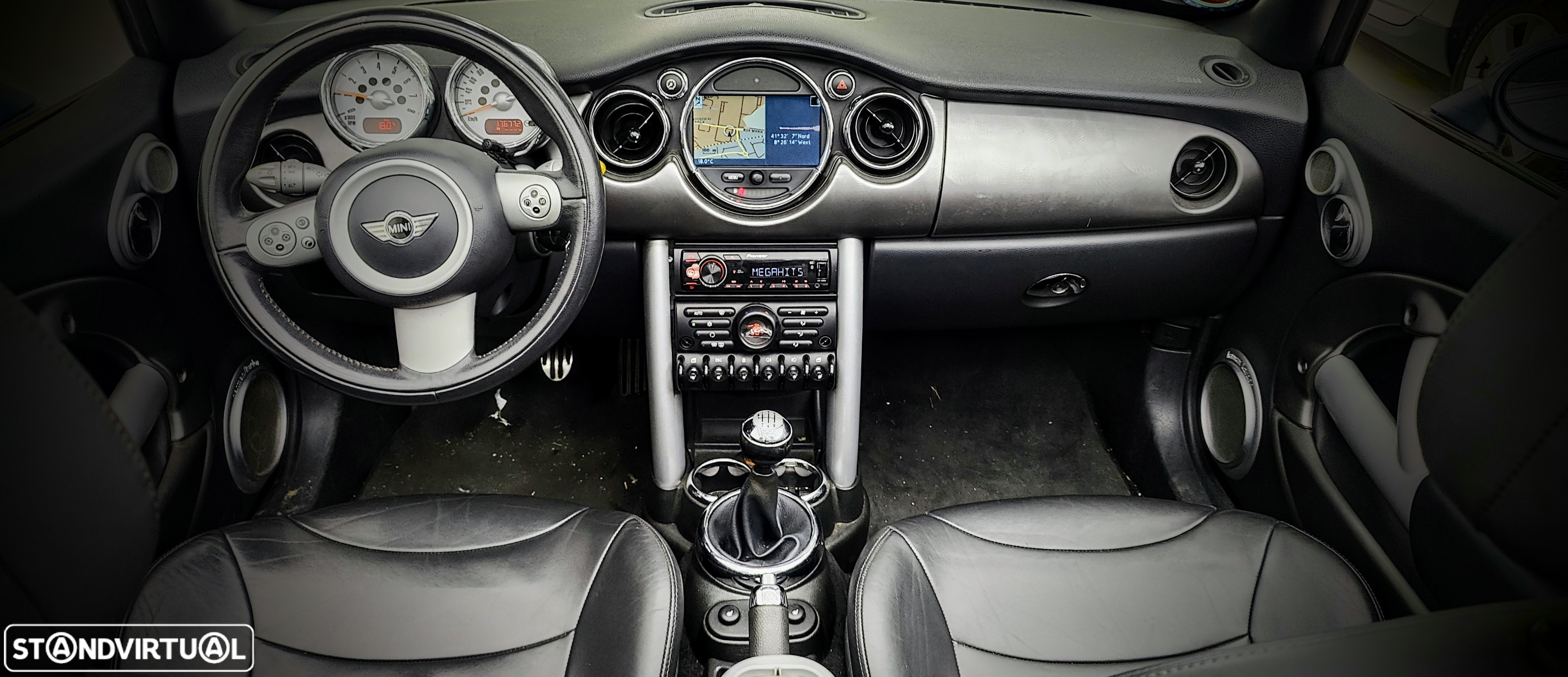 MINI Cabrio Cooper S - 6
