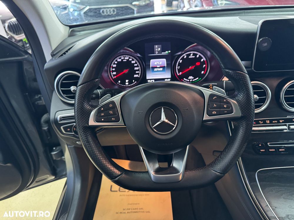 Mercedes-Benz GLC 350 e 4Matic 7G-TRONIC AMG Line - 26