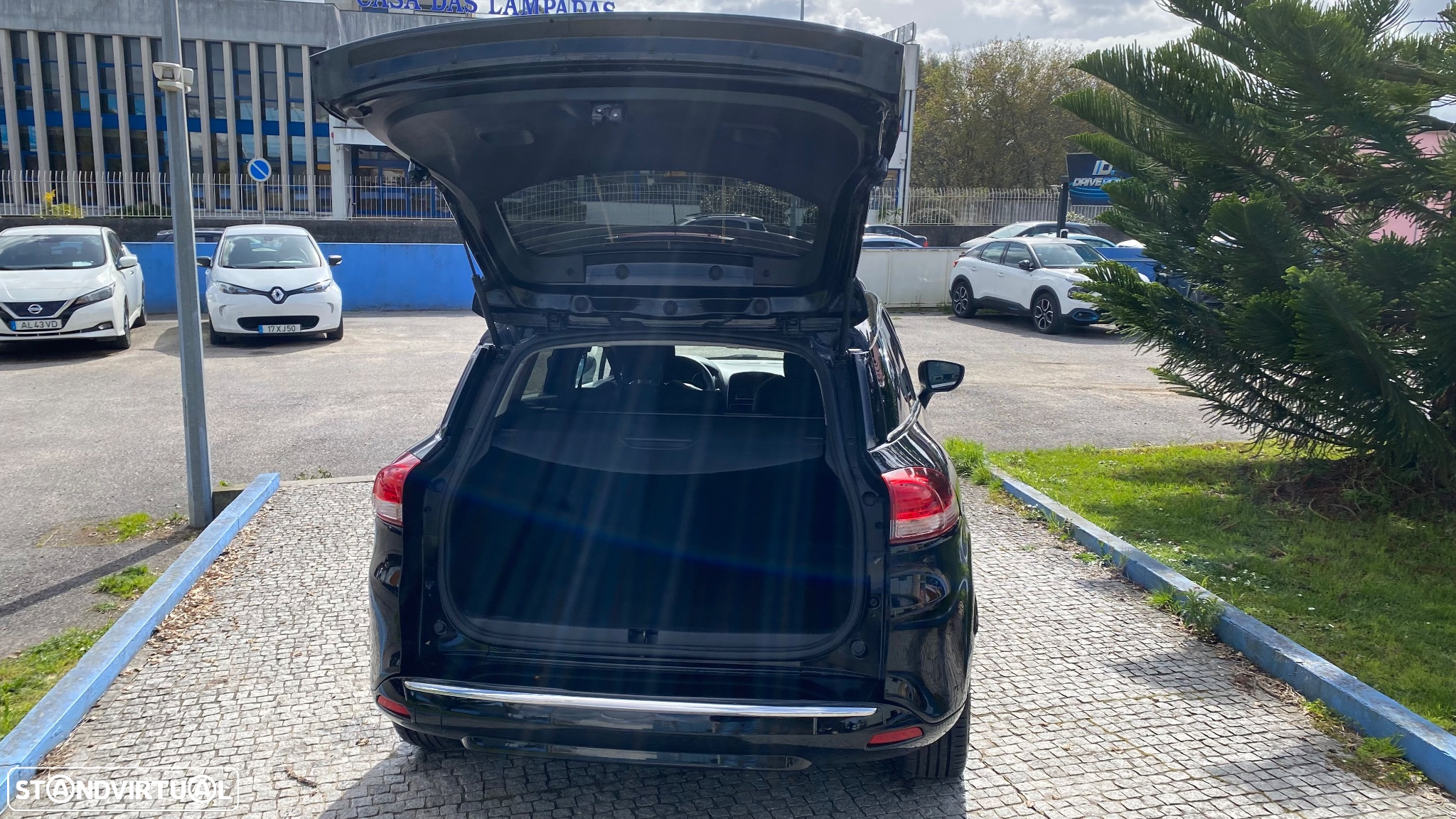 Renault Clio Sport Tourer 0.9 TCe Limited - 10