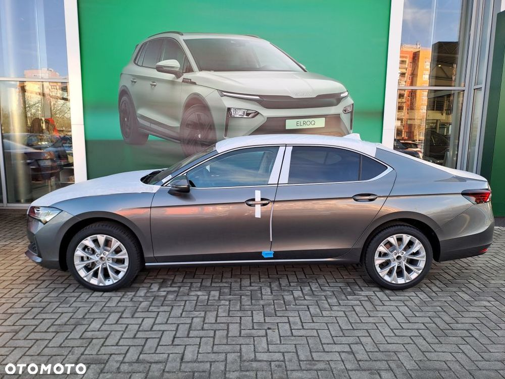 Skoda Superb 2.0 TSI Drive DSG - 4
