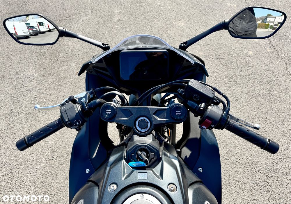 Honda CBR - 14