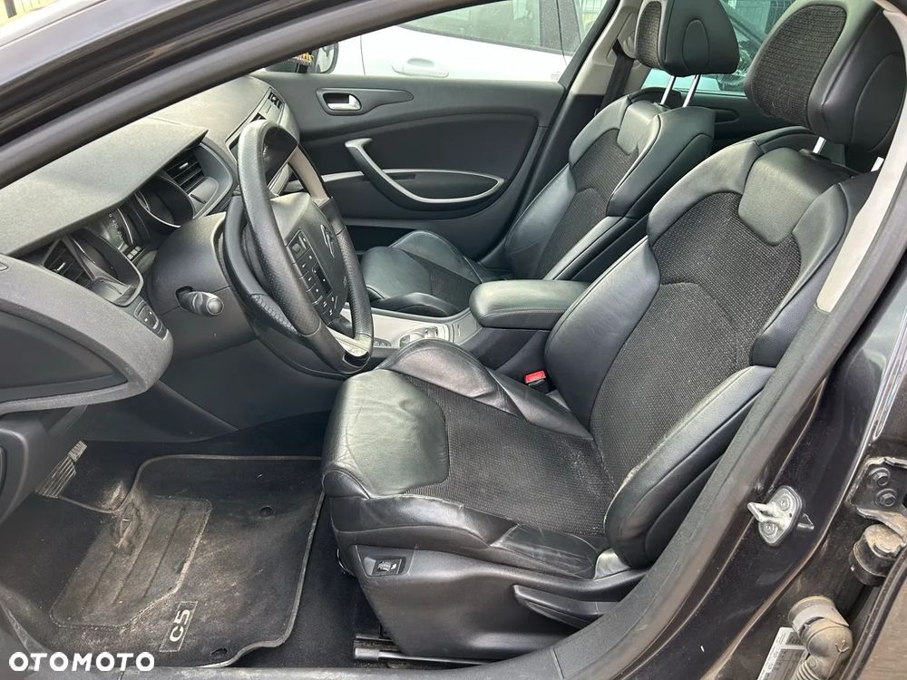 Citroën C5 HDi 165 FAP Business Class - 26