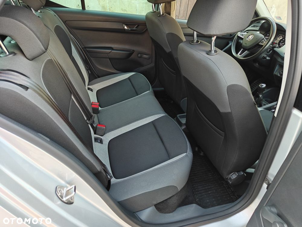 Skoda Fabia - 6