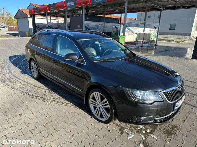Skoda Superb 2.0 TSI Elegance DSG - 4