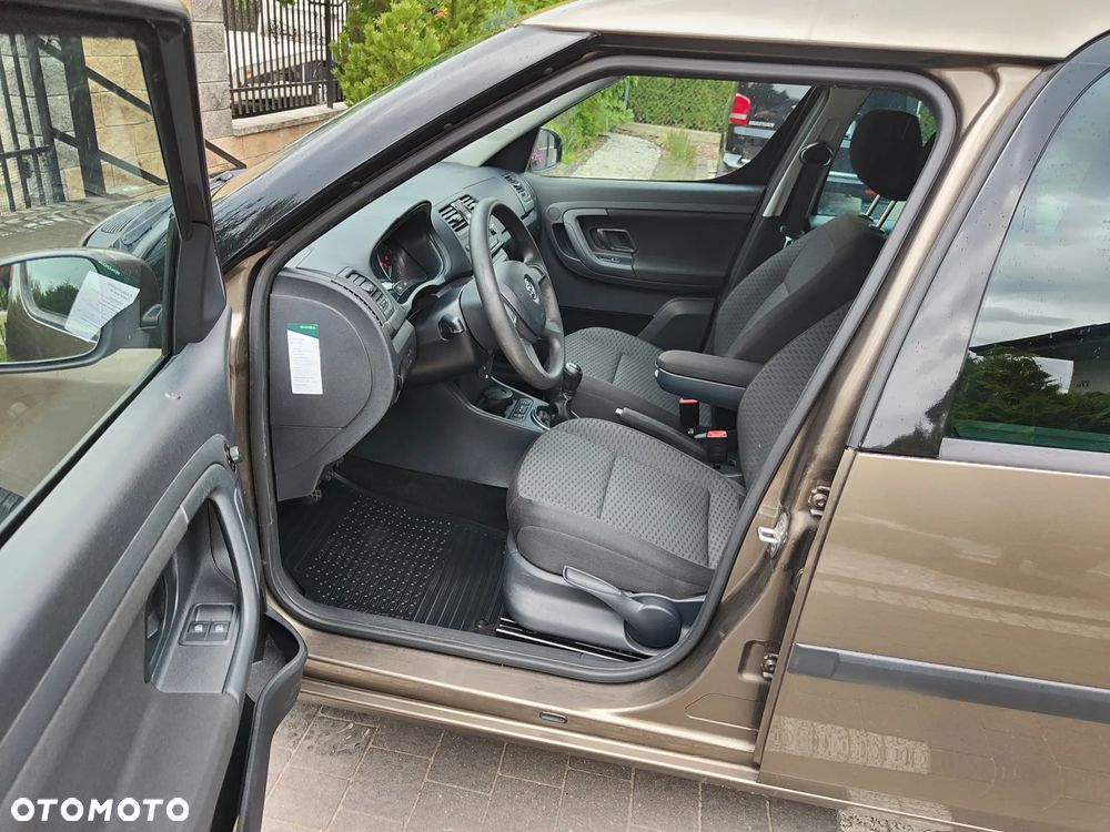 Skoda Roomster 1.6 TDI DPF Elegance PLUS EDITION - 25