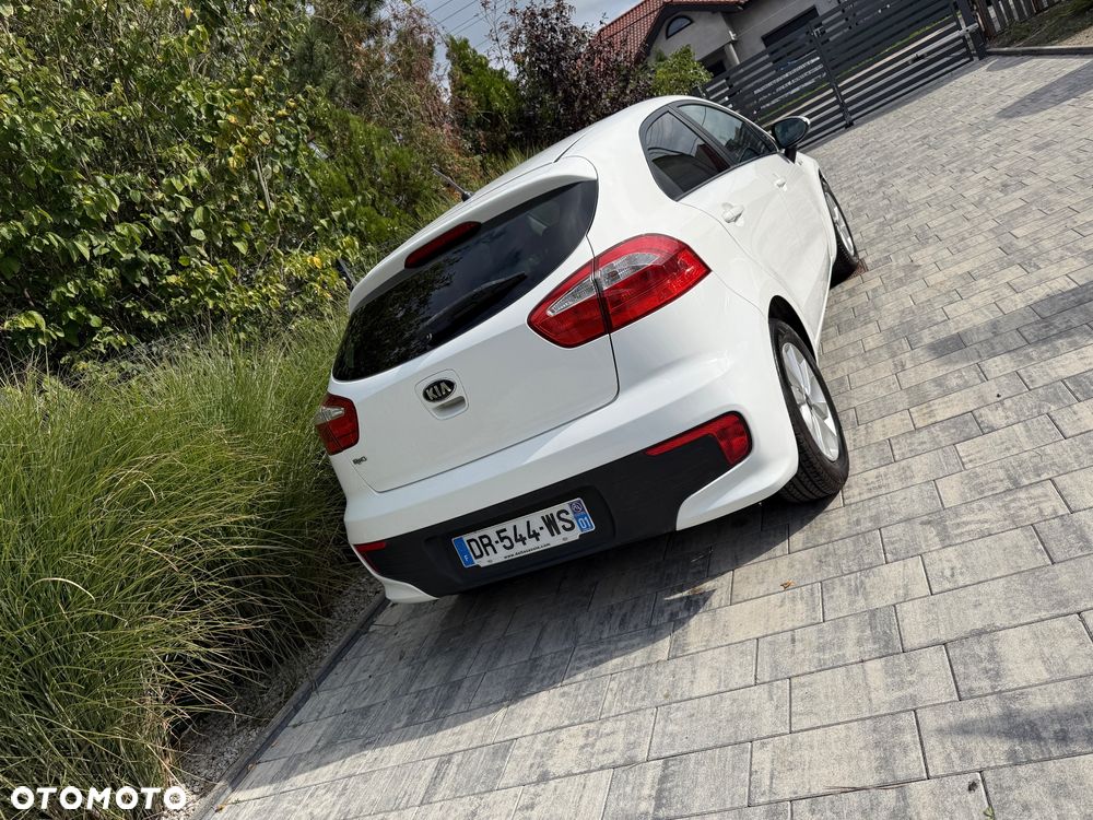 Kia Rio 1.2 Business Line - 33