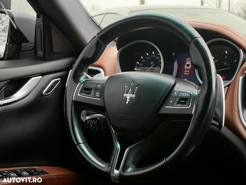 MASERATI Ghibli 2016 — imagine 24