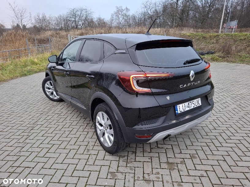 Renault Captur - 17