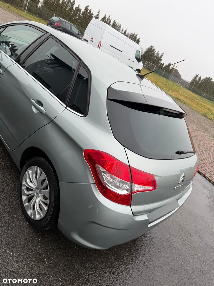 Citroën C4 HDi 90 Attraction - 3