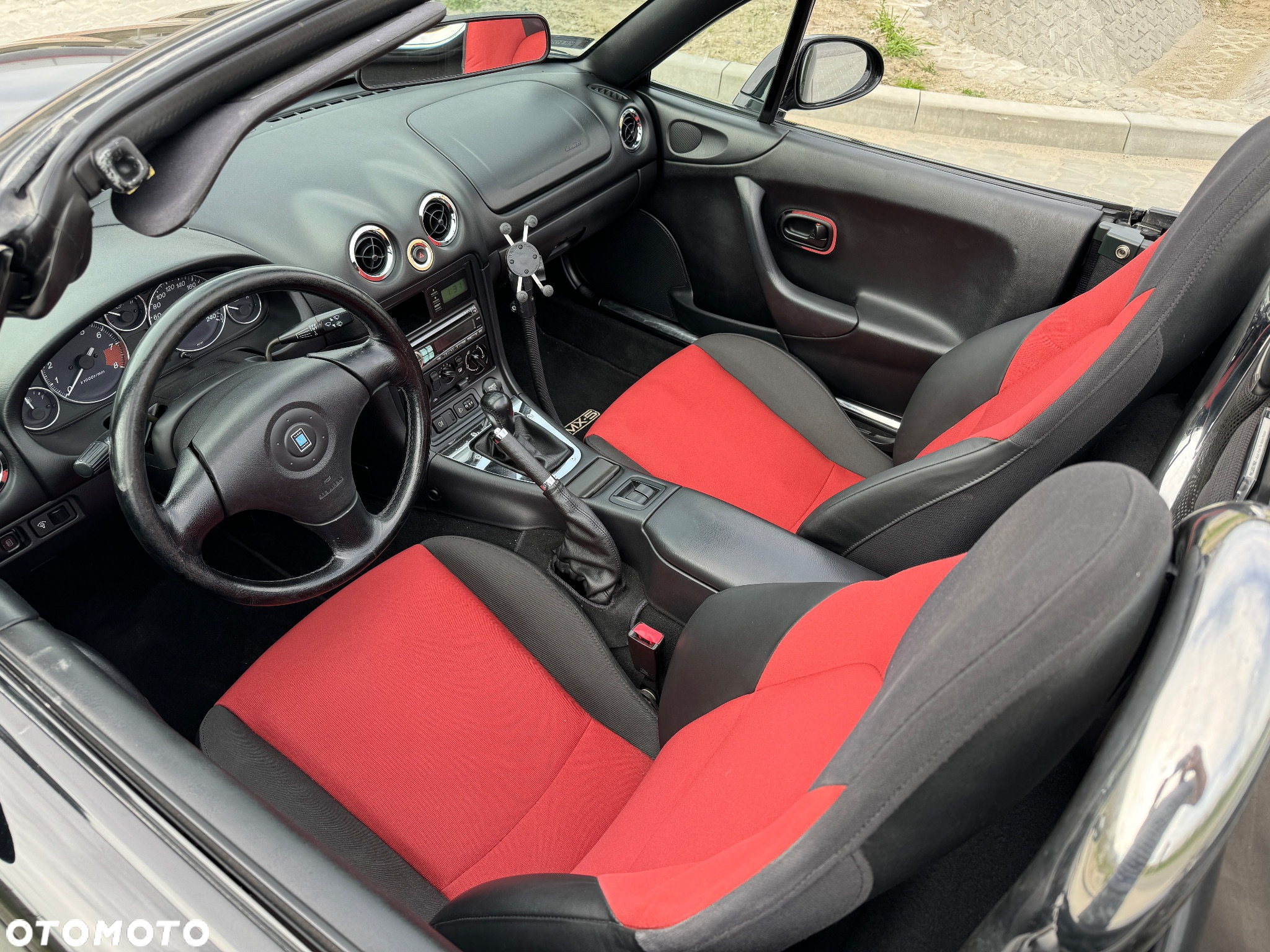 Mazda MX-5 1.9 16V - 12