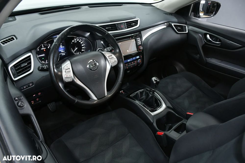 Nissan X-Trail - 12