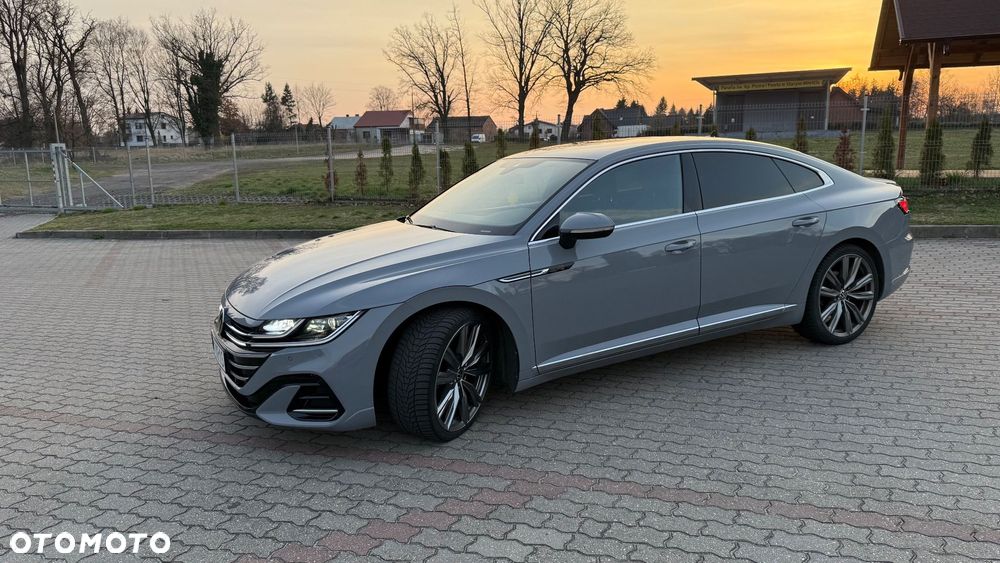 Volkswagen Arteon 2.0 TSI R-Line DSG - 9